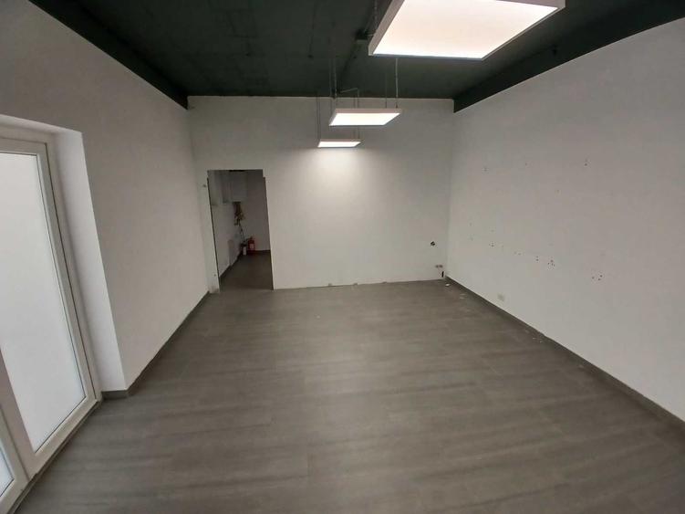 Spațiu comercial, de 48 mp, în Aradului