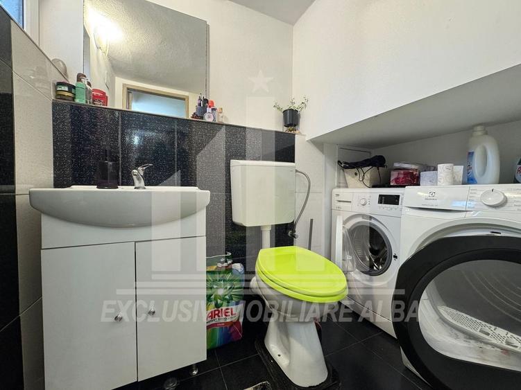 Apartament cu 3 camere decomandat, mobilat în Micești