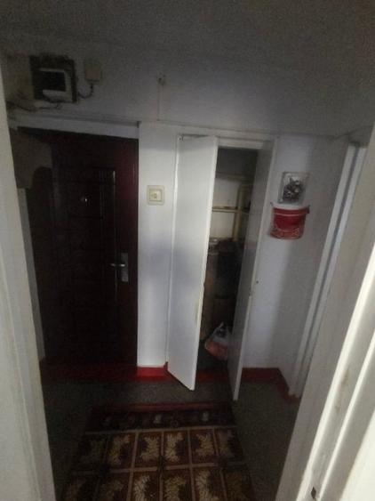 Apartament cu 3 camere, mobilat în Central