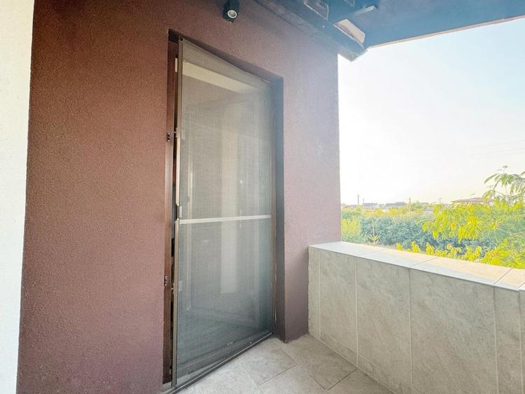 Duplex cu 4 camere cu Canalizare în Șag