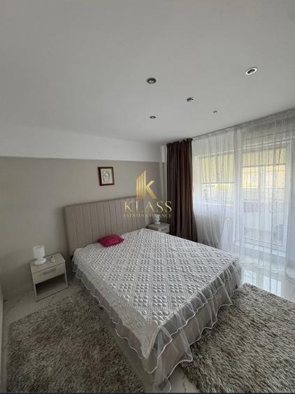Apartament cu 3 camere decomandat, mobilat în Unirii
