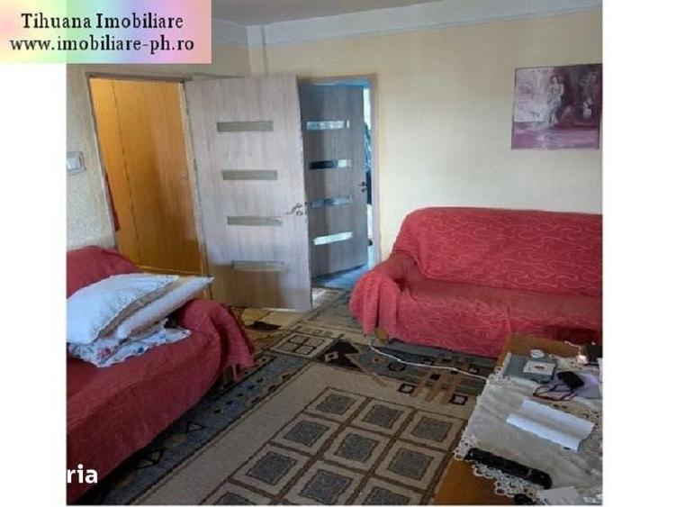 Apartament cu 2 camere decomandat în Republicii
