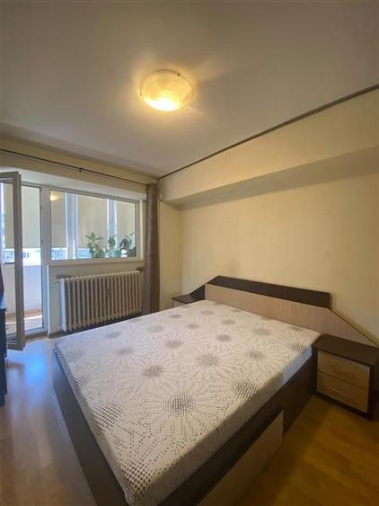 Apartament cu 3 camere decomandat, mobilat în Pantelimon