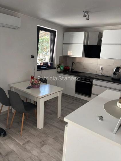 Casă cu 2 camere cu Teren 900 Mp în Central
