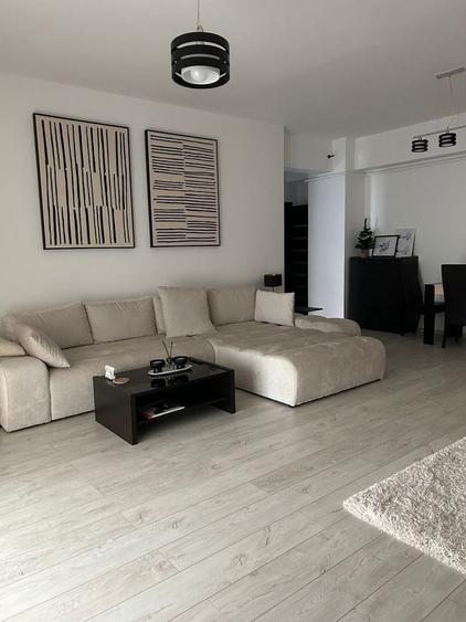 Apartament cu 3 camere în Aranghel
