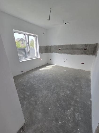 Casă individuală cu 4 camere cu Teren 127 Mp în Cumpăna