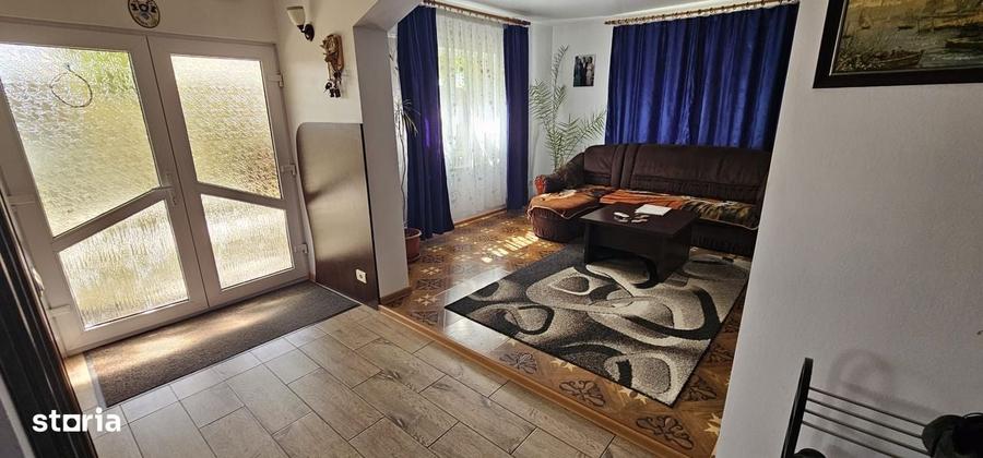 Casa cu 4 camere si curte, gata de utilizare - 8