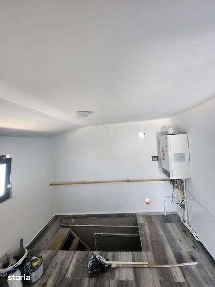 Casă cu 4 camere cu Teren 575 Mp în Hemeiuș