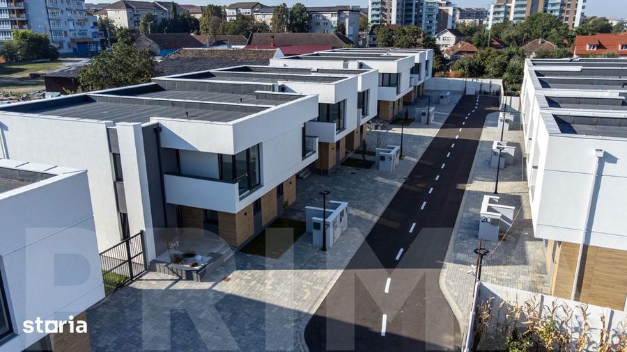 Casă cu 5 camere cu Teren 243 Mp în Seleuș