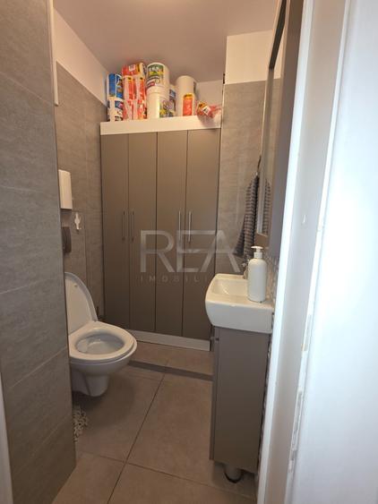 Apartament cu 3 camere decomandat, mobilat în Unirii