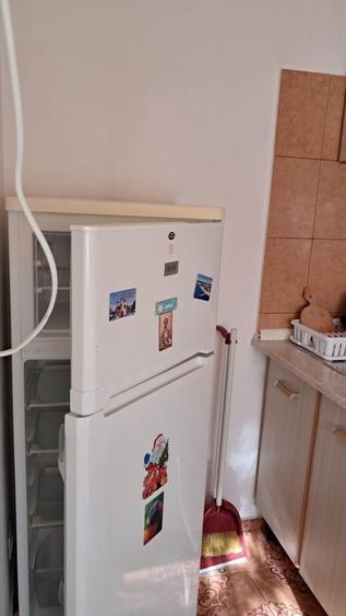 Garsonieră decomandată în Socului