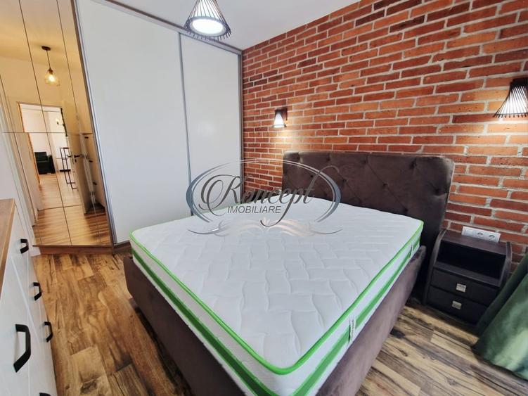 Apartament cu 3 camere semidecomandat, mobilat în Borhanci