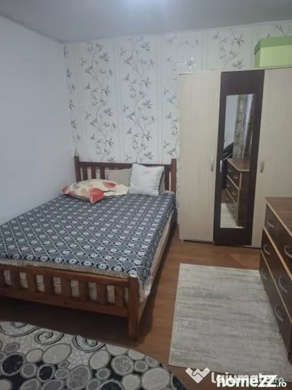 Casă cu 7 camere cu Teren 271 Mp în Central