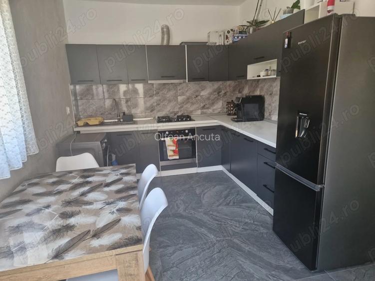 Casă cu 3 camere în Archita