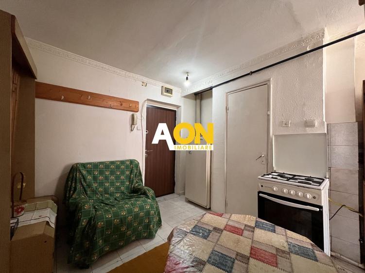 Apartament cu 2 camere, mobilat în Cetate