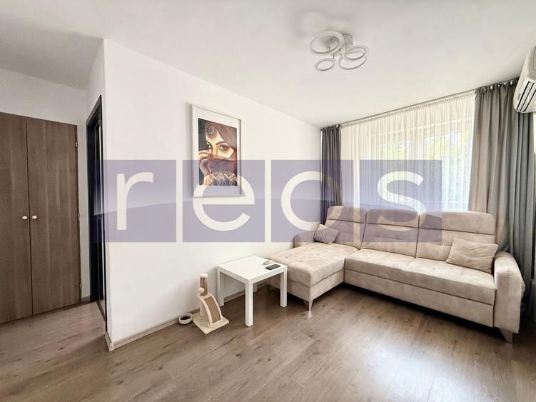 Apartament cu 3 camere semidecomandat, mobilat în Vitan