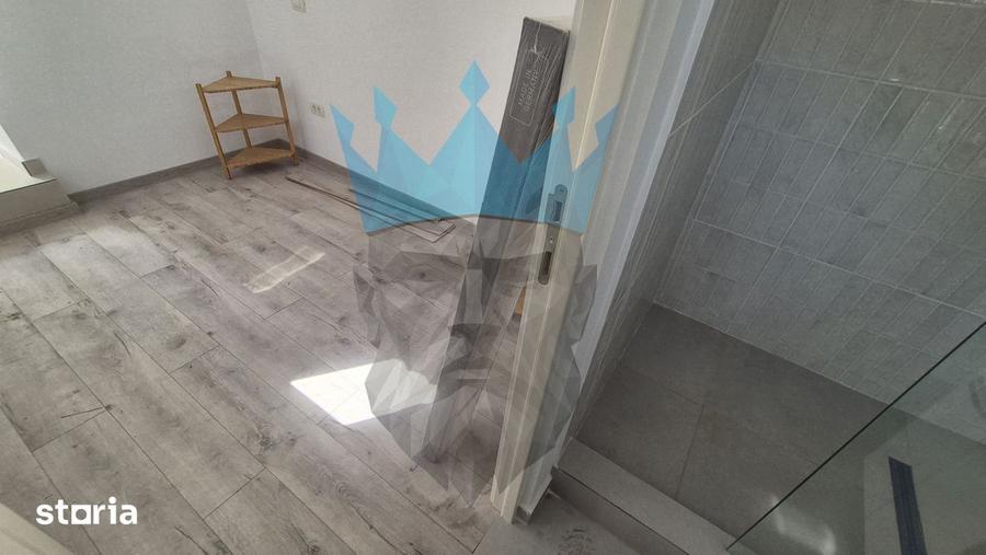 Casă cu 3 camere cu Teren 50 Mp în Tei