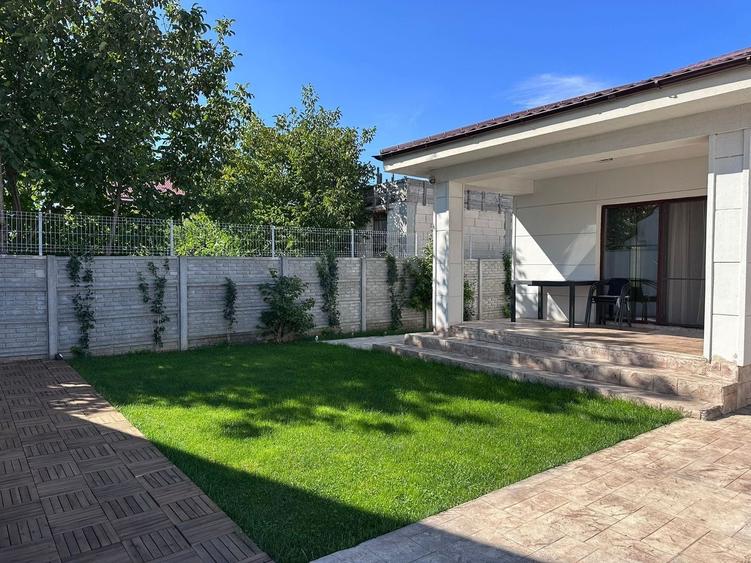 Casă individuală cu 3 camere cu Piscina în Cumpăna