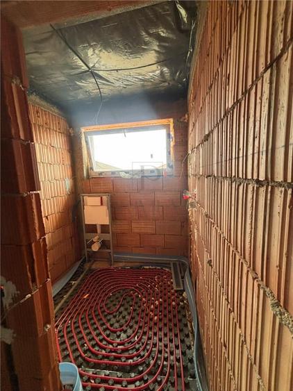 DUPLEX PREMIUM DESPARTIT PRIN GARAJ. MOSNITA NOUA. 4 CAMERE - 8