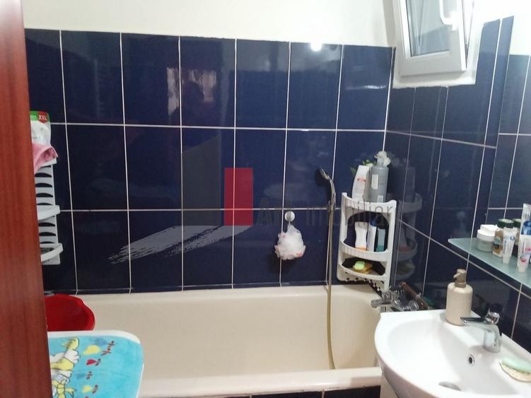 Apartament cu 2 camere decomandat în Giurgiului
