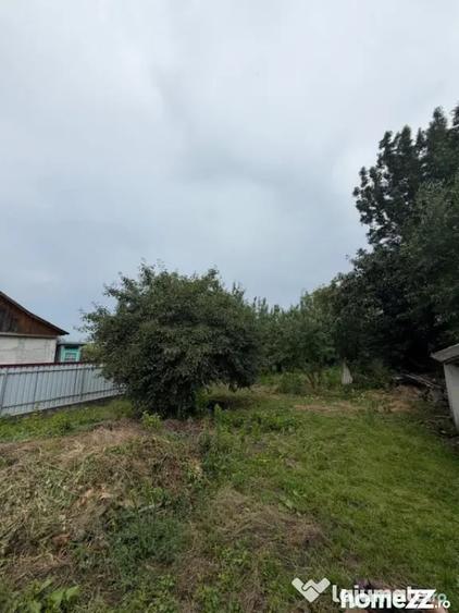 Casă cu 2 camere cu Teren 2100 Mp în Bălcăuți