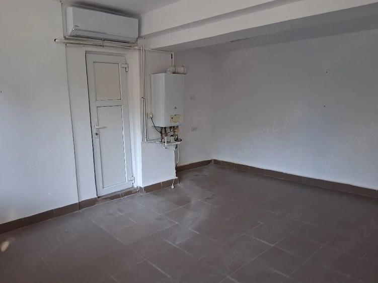 Spatiu comercial birou - Andronache - 1