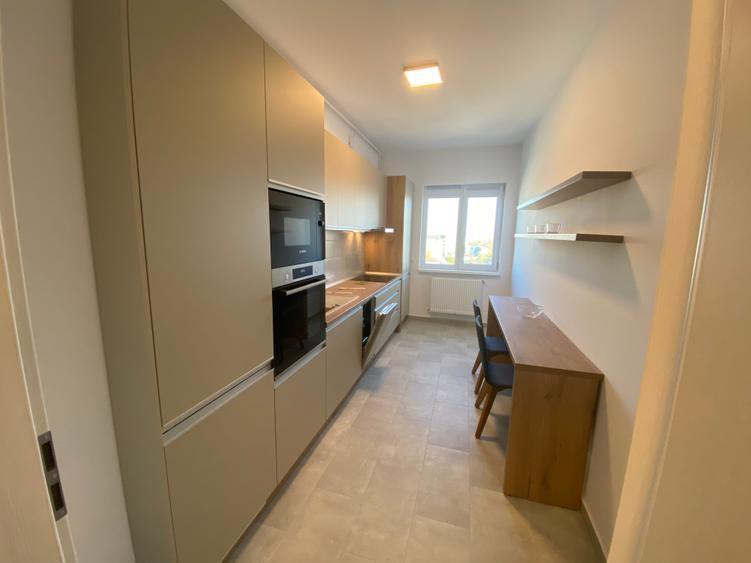 Apartament cu 2 camere decomandat în Mihai Bravu