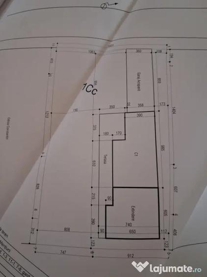 Casă cu 3 camere cu Teren 450 Mp în Mihai Bravu