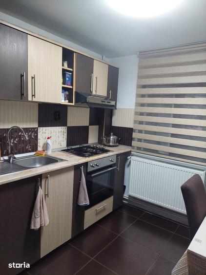 Casă cu 4 camere cu Teren 270 Mp în Războieni