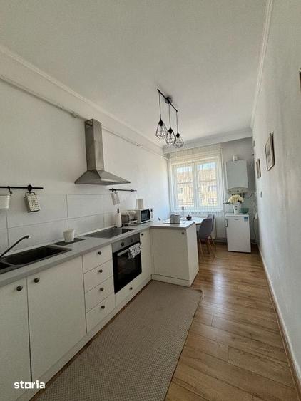 Apartament cu 2 camere decomandat în Republicii