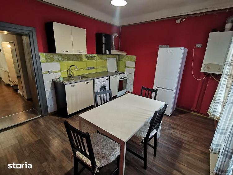 Apartament cu 2 camere decomandat în Orașul de Jos
