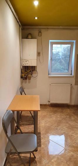 Inchiriez ap 2 camere - 7