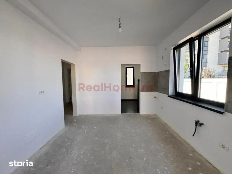 Casă cu 5 camere cu Teren 430 Mp în Theodor Pallady