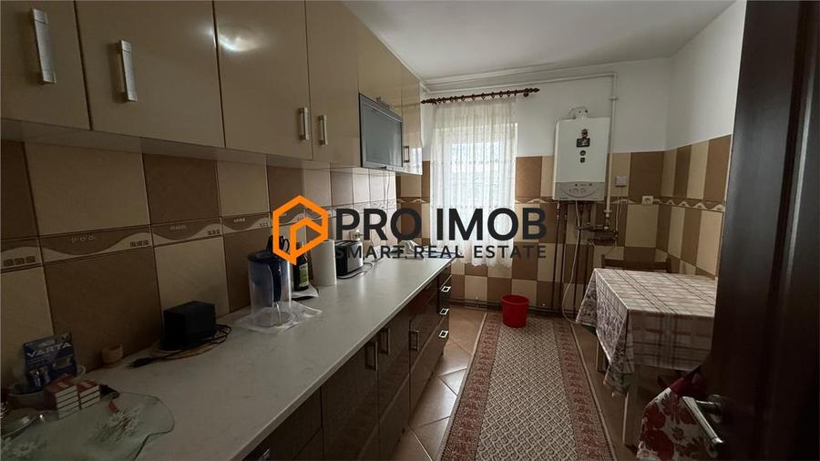 Apartament cu 3 camere decomandat, mobilat în 1 Decembrie