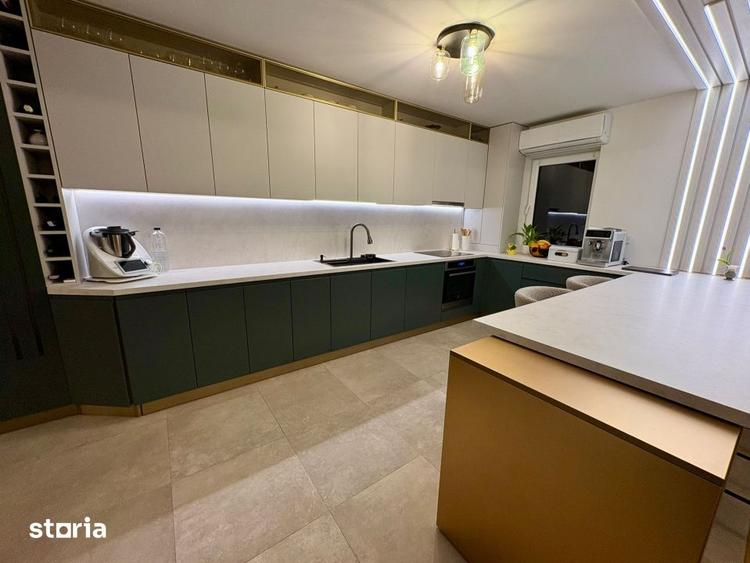 Apartament cu 4 camere semidecomandat, mobilat în Bună Ziua