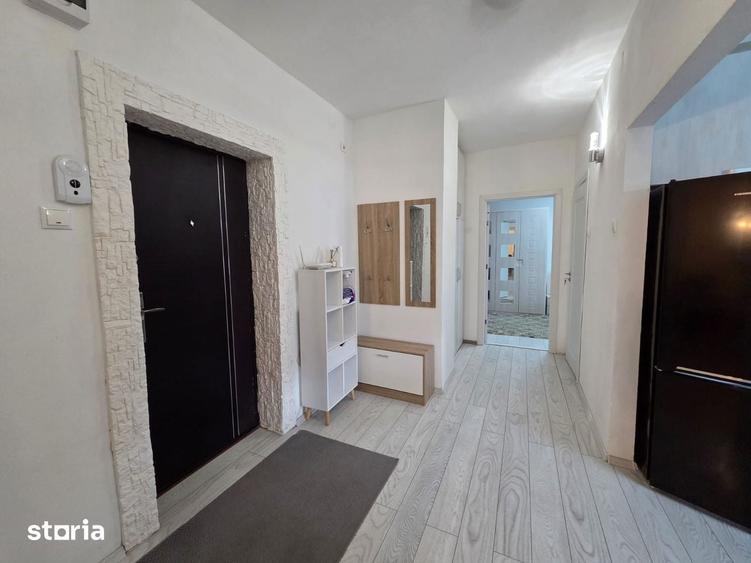 Inchiriez apartament deosebit, zona Podgoria - 3