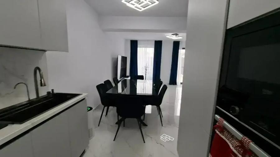 Casă cu 4 camere cu Canalizare în 23 August (Cațelul)