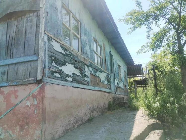 Teren de 1820 mp, în Rasova