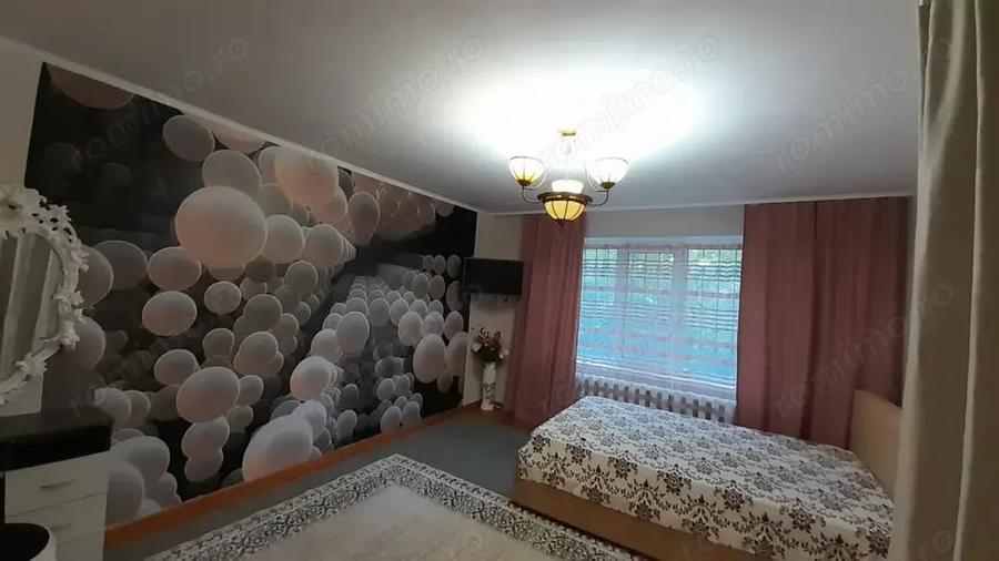 Apartament cu 2 camere nedecomandat în P-ța Doina
