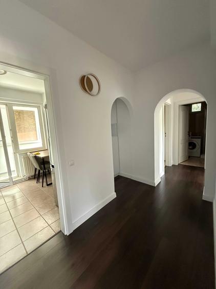 Apartament cu 3 camere decomandat în Dealul Cetății