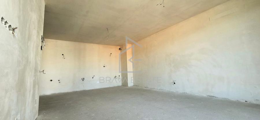 Apartament cu 2 camere semidecomandat în Mărăști