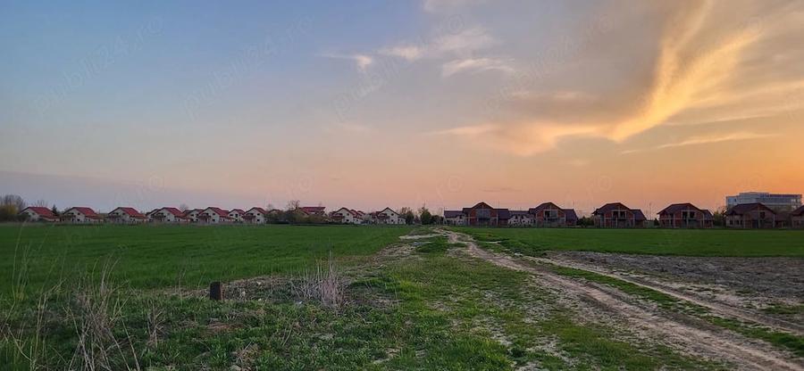 Teren de 580 mp, în Central