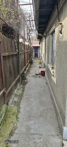 Casă cu Teren 150 Mp în Central
