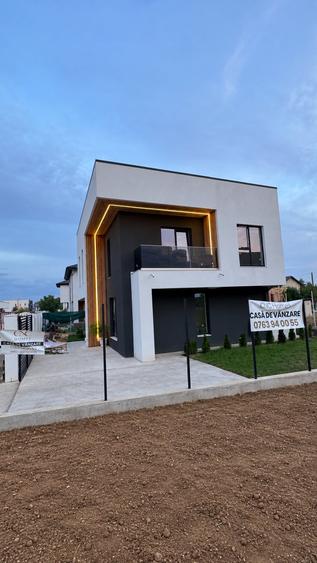 Casă individuală cu 5 camere cu Teren 300 Mp în Berceni