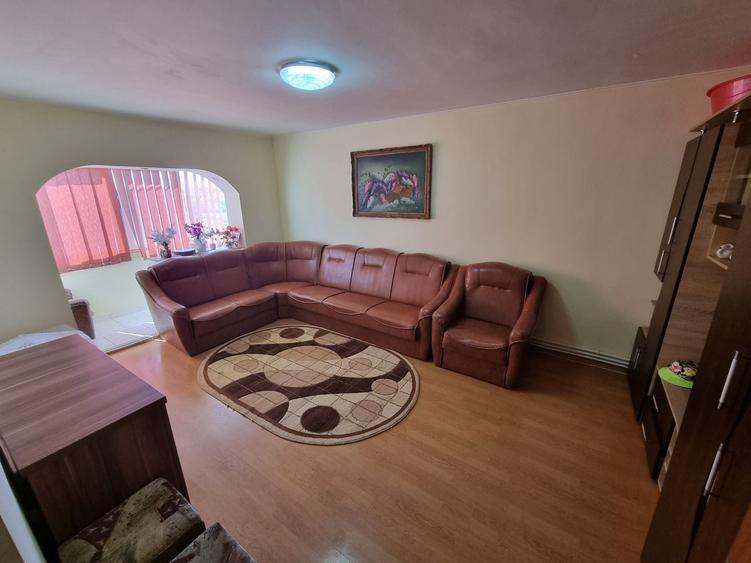 Apartament 3 camere de inchiriat /zona Viile Noi-Anda - 2