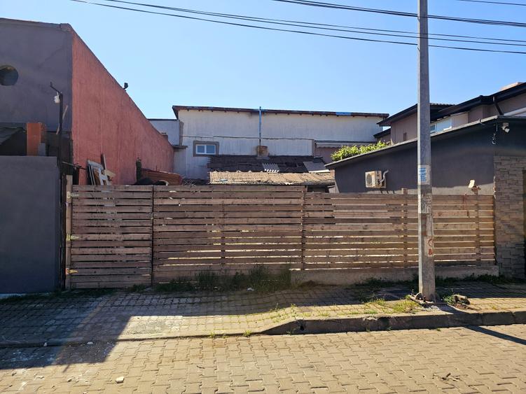 Casă individuală cu 4 camere cu Teren 101 Mp în Ferentari