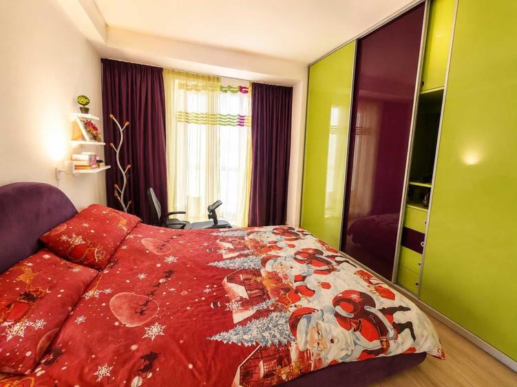 Apartament cu 3 camere semidecomandat în Bucureștii Noi