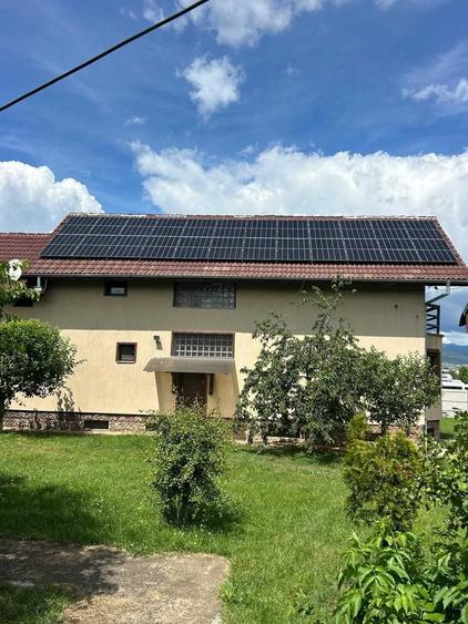 Casă cu 4 camere în Central