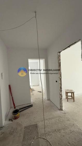 Apartament cu 2 camere semidecomandat în Precista