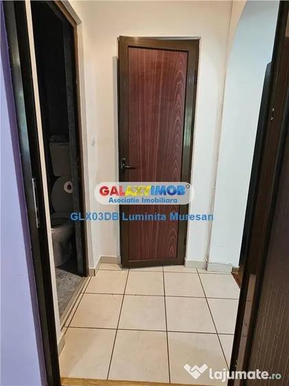 Apartament cu 2 camere semidecomandat în Aleea Trandafirilor